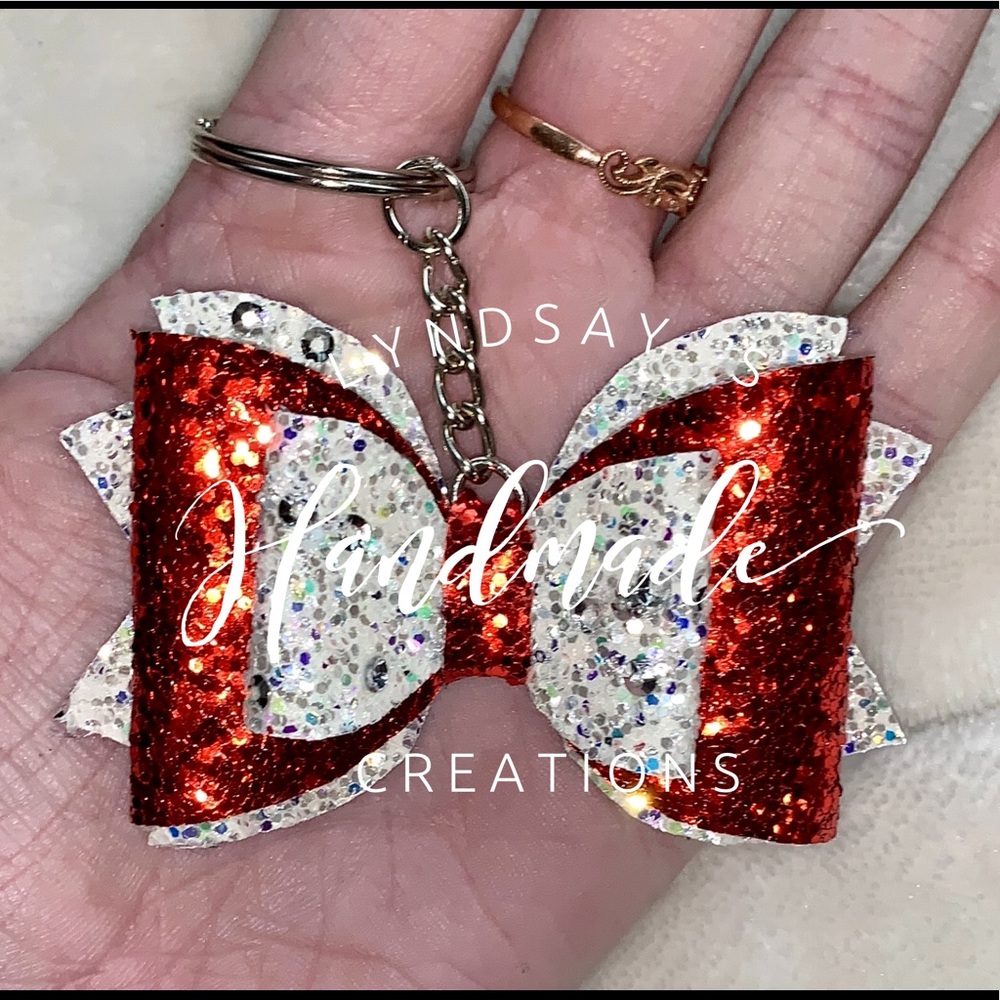Keychain bow